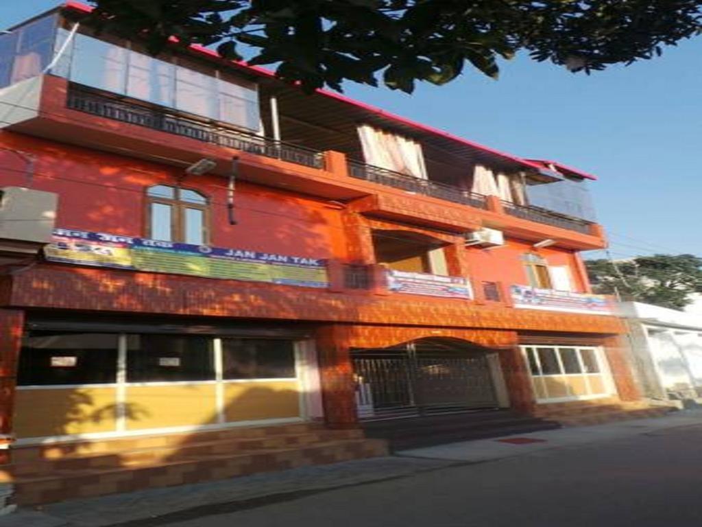 Hotel Jan Jan Tak Dehradun Zewnętrze zdjęcie